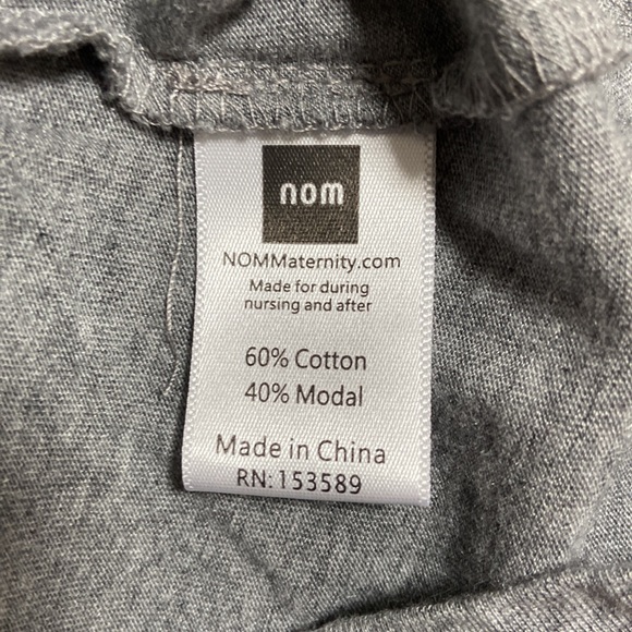 NWOT Women’s Nom Maternity - Grey and Ruffled Maria Nursing top. Size Medium. - Picture 14 of 16